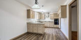 4945 VISTA GRANDE Circle Gallery 39