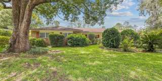 Luxury Living Awaits at 2288 NW 21st Ave, Gainesville, FL Gallery 1