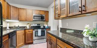 Cedars Lakeside Gallery 1