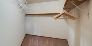 Avana Southview Gallery 80