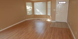 Cute 4 bedroom home in Silver Shores Gallery 3