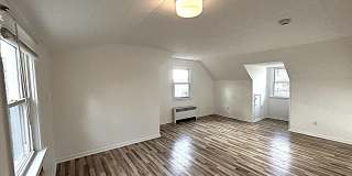 8 Ridge Street Gallery 21