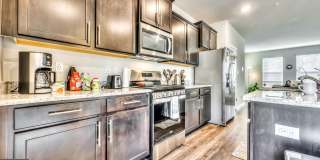 4320 ROLAND HEIGHTS Avenue Gallery 7