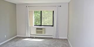 Heather Gardens  55+ Community 2 bedroom 2 bathroom condo! Gallery 6
