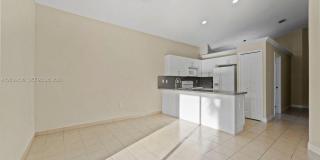 704 SE 14th Pl Gallery 13