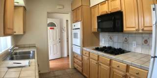 BEAUTIFUL WOOD FLOORS IN THIS- 5 BED 2 BATHROOM- Includes maid service Gallery 17
