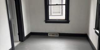 3079 N 21st St Gallery 16