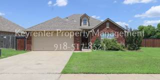 3 Bed | 2 Bath in Collinsville! Gallery 1