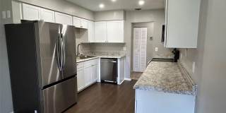 4405 S SEMORAN Boulevard Gallery 7