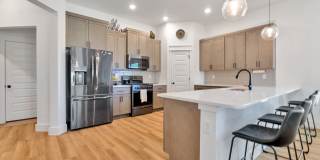 Newly built 3 Bed 2 bath home with Large backyard Gallery 7