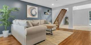 1143-1145 Roe Avenue Gallery 7