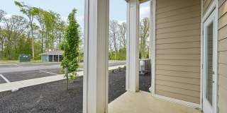Flats at Sugar Run Gallery 24