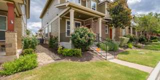 Charming 3 Bedroom, 2.5 Bath Townhouse in Cedar Park Town Center! Gallery 4