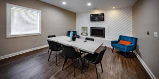 Pebble Point Apartments Gallery 24