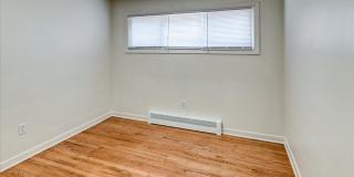 1810 Lake Point Dr Gallery 12