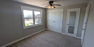 Large Home - Holmesburg Gallery 7