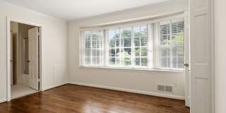 3 Bed 3 Bath - Potomac Falls Rambler - 2 Car Garage Gallery 16
