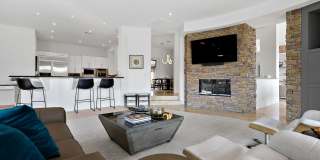 50070 Via De Moda Gallery 3