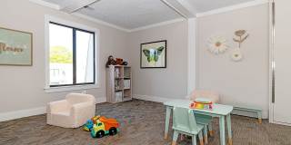 Vetra Hurstbourne Gallery 36