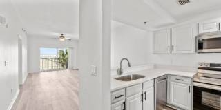 Daytona Ocean Breeze Apartments Gallery 13