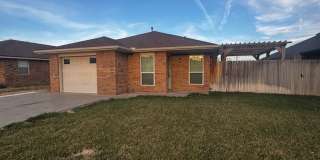 Charming 3bedroom, 2bath home in Estaodao Gallery 1