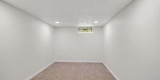 Charming 2-Bedroom Home in Old Town Bellevue! Gallery 15