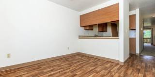 Brightwaters at Redhawk Gallery 33