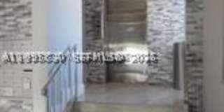 2900 Banyan St Gallery 28
