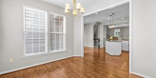 5011 WAPLE Lane Gallery 24