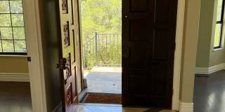 Beautiful 4/2.5 Granite Bay Home Gallery 3