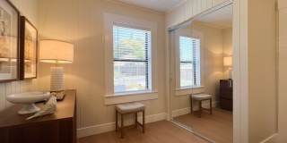 Fully Furnished Alta Heights Retreat | Walk to Downtown Napa Gallery 17