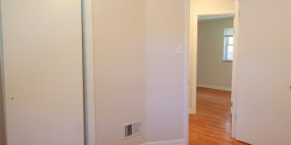 4300 Begg Boulevard Gallery 12