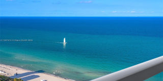 4401 Collins Ave Gallery 25