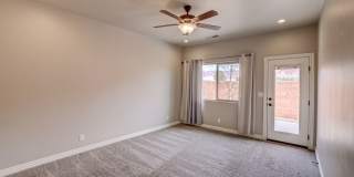 3 Bed, 2 Bath, 2 Car Garage For Rent. Pet Friendly Gallery 20