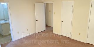 8176 Harley Square Gallery 20