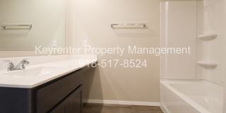 New Construction with Pond View! 4 Bed 2 Bath Broken Arrow Gallery 30