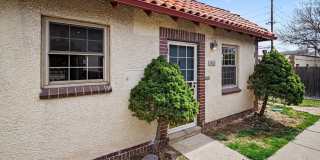 Stylish living in the heart of Mayfair - adorable 1 bedroom - 1 bathroom Stylish living in the heart of Mayfair - adorable 1 bedroom - 1 bathroom Gallery 1