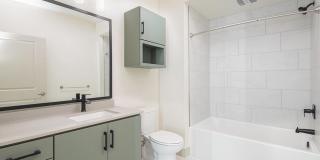 Rivair Apartment Homes Gallery 22
