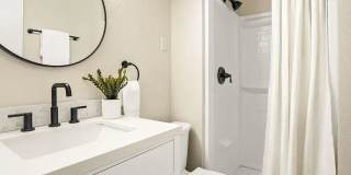 Beautiful, Newly Remodeled Home In Great Location! Gallery 9