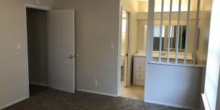 Welcome home to 5874 Castle Run! Gallery 19