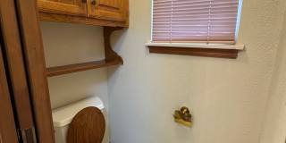 4 Bed, 2.5 Bath Brick home with 2 car garage Gallery 49