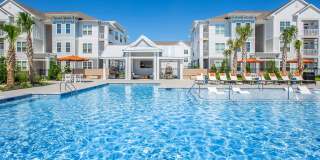 Middle Sound West Apartments Gallery 5