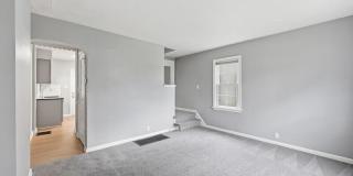 735 E Mithoff Street Gallery 4