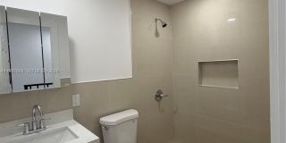 1550 W 7th Ct Gallery 9