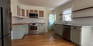 Unique and pristine home for rent in Cave Spring! 2BR 1.5 Bath Unique and pristine home for rent in Cave Spring! 2BR 1.5 Bath Gallery 9