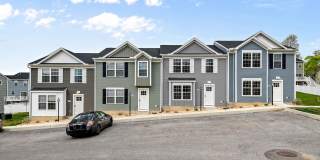 2750 MAPLEWOOD CIR Gallery 1