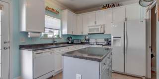 COMING SOON! Spacious 3BR/2.5BA Duplex in South Nashville | Pet Friendly | Prime 37211 Location Near Dining & Family Fun Gallery 7