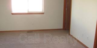 1706 W Tieton Gallery 6