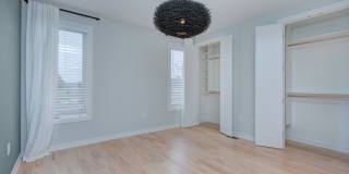 Welcome to 2737 Shenandoah Ave – a modern townhome for rent in Charlotte located in the highly sought-after Chantilly neighborhood Gallery 14