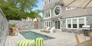 15 High Street Gallery 1